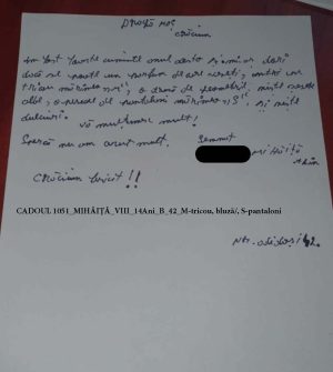 CADOUL 1051_MIHĂIȚĂ_VIII_14Ani_B_42_M-tricou, bluză/, S-pantaloni